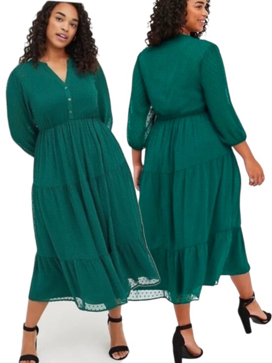 torrid Dresses & Skirts - TORRID Green Clip Dot Tiered Midi Dress - Size 4X